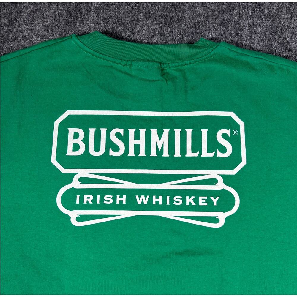 Vintage 90s Bushmills Irish Whiskey T-Shirt XL Green